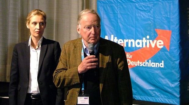 AfD-Spitzenkandidaten Gauland und Weidel auf dem Bundesparteitag in Köln