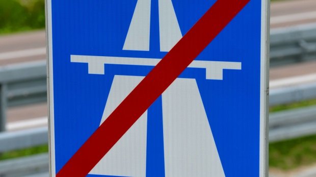 Verkehrsschild: "Ende der Autobahn"