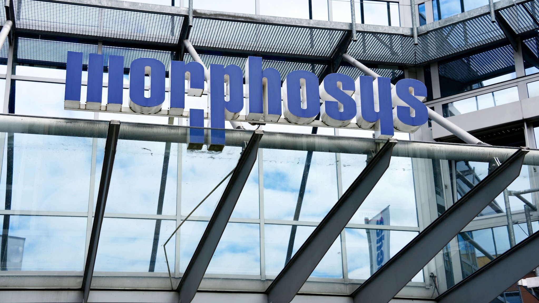Logo am Firmensitz von Morphosys
