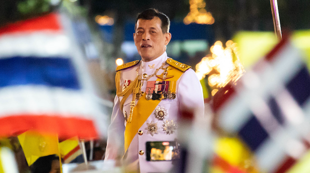 Der thailändische König Maha Vajiralongkorn (Rama X) bei einer ferlichen Zeremonie am 05. Dezember 2020 in Bankgkok.