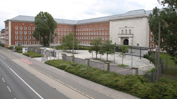 Bundesamt für Migration und Flüchtlinge in Nürnberg