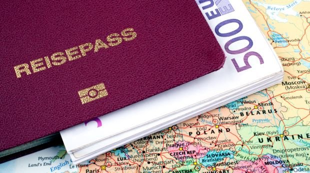 Deutscher Reisepass und Geld