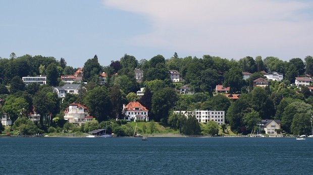 Ein Ufer des Starnberger Sees