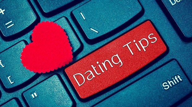 "Dating Tips" auf einer Computertastatur