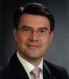 Prof. Dr. Tobias Helms