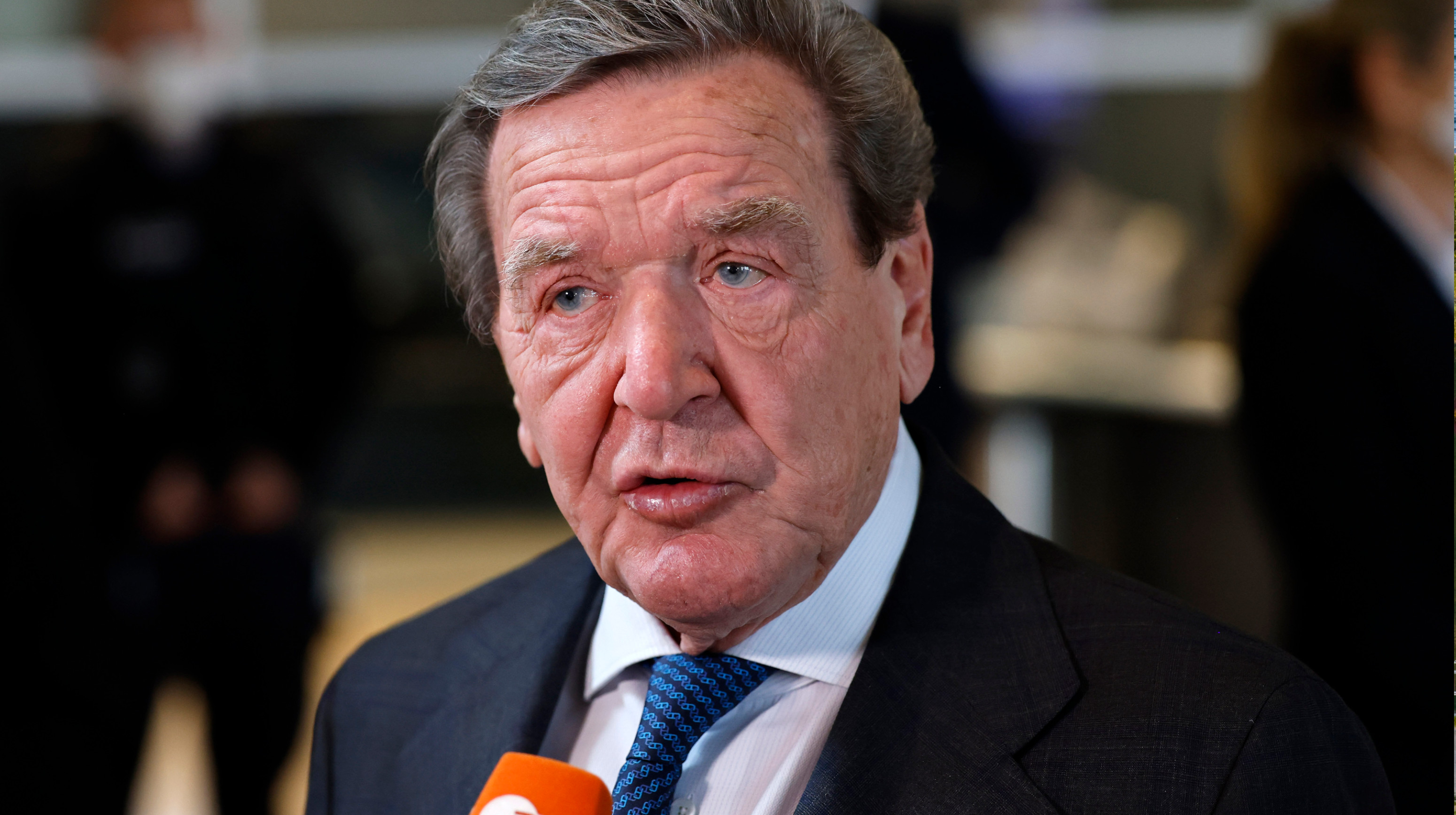 Büro- und Personalausstattung für Altkanzler vor Gericht: Schröders Klage ist aussichtslos