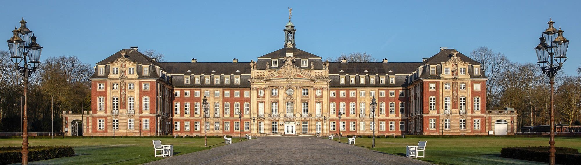 Dietmar Rabich / Wikimedia Commons:Münster, Fürstbischöfliches Schloss, CC BY-SA 4.0