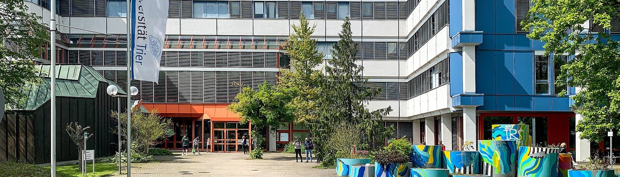 Haupteingang, Bild: Universität Trier