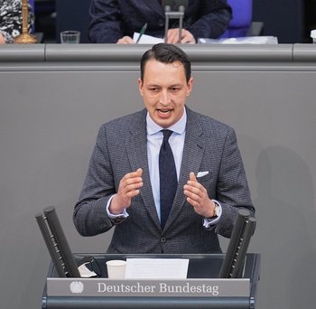 Matthias Helferich im Bundestag, picture alliance/dpa | Michael Kappeler